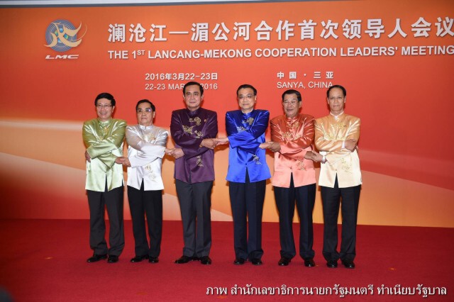 "ประยุทธ์"หารือทวิภาคี"นายกฯ จีน" ได้ข้อยุติรถไฟความเร็วสูงแล้ว ไทยจ้างจีนสร้าง เริ่ม ก.ค. 59