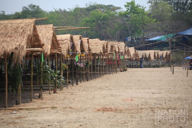 ปชช.คลายร้อน "หาดเชียงราย" น้ำลดจนเดินข้ามฝั่งได้