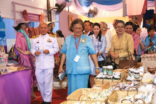 พระเทพฯ เสด็จพระราชดำเนินเปิดงานกาชาด ประจำปี 2559