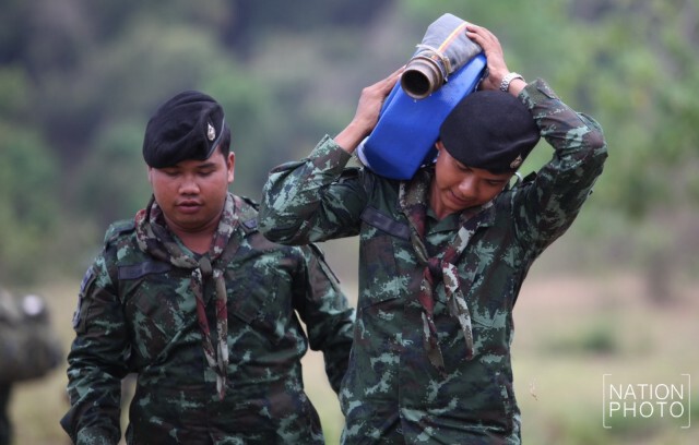 อุทยานแห่งชาติกุยบุรี เติมน้ำลงกะทะน้ำให้สัตว์ป่ากินช่วงแล้ง