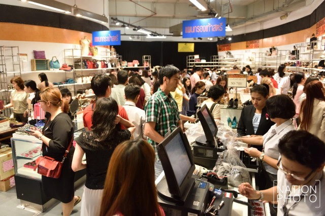 จิตแพทย์เตือน!  5 ค่านิยมคนไทย สู่โรคซึมเศร้า-ฆ่าตัวตาย