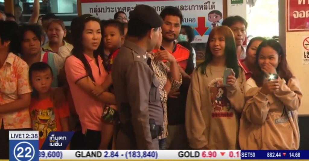 ชาวบ้านโห่ไล่ ผู้ต้องหาฆ่าน้องโสน