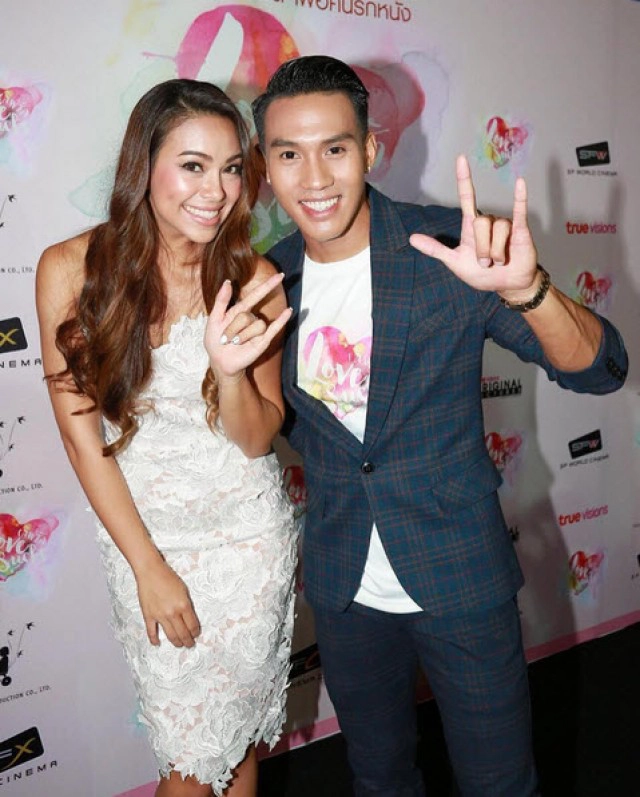 "เทย่า" เผย "ลีซอ" คือพ่อสื่อ จนได้คบหาดูใจ "มิก้า ชูนวลศรี" แข้งทีมชาติไทย