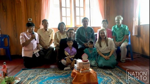 จัดพิธีแต่งงานคู่แฝดชายหญิง แก้เคล็ดให้อายุยืนยาว