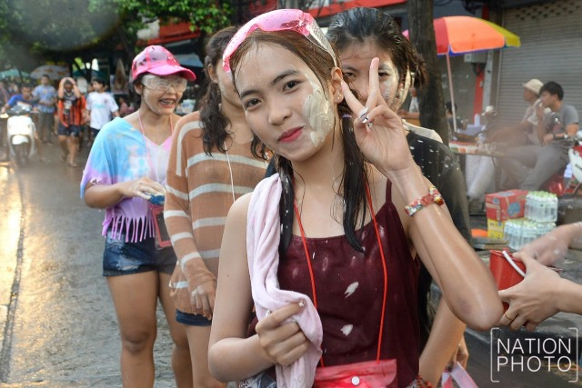 สงกรานต์โชคชัย 4 คึกคัก!