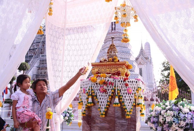 วันสงกรานต์ ที่วัดอรุณราชวรารามราชวรมหาวิหาร