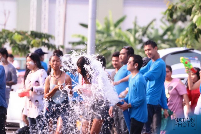 สงกรานต์ถนนเลียบคลองทวีวัฒนา