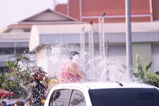 สงกรานต์ถนนเลียบคลองทวีวัฒนา