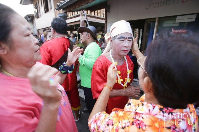 "หมากรุกคน" การละเล่นพื้นบ้านไทย