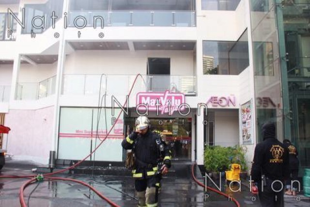 ระทึก! ไฟไหม้ร้านอาหารญี่ปุ่นย่านทองหล่อ โชคดีไร้เจ็บ