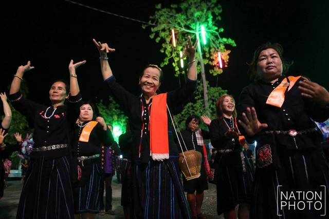 งานสืบสานประเพณีไทยทรงดำ ณ วัดดอนมะเกลือ จ.สุพรรณบุรี