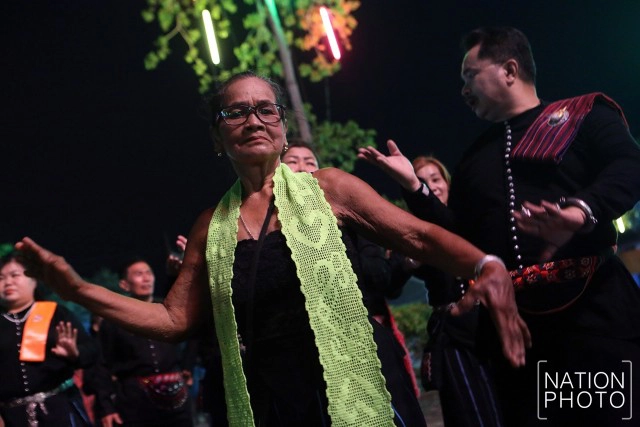 งานสืบสานประเพณีไทยทรงดำ ณ วัดดอนมะเกลือ จ.สุพรรณบุรี