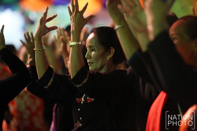 งานสืบสานประเพณีไทยทรงดำ ณ วัดดอนมะเกลือ จ.สุพรรณบุรี