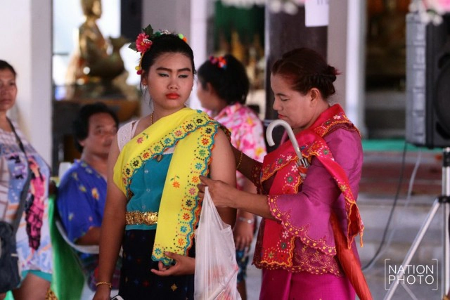 งานสงกรานต์ไทยรามัญ ที่วัดบางกระดี่