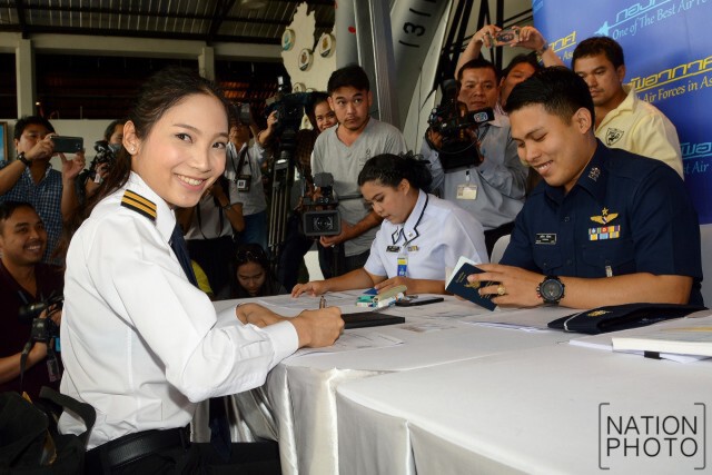 เปิดรับสมัครนักบินหญิงกองทัพอากาศ ครั้งแรกในประวัติศาสตร์