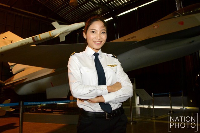 เปิดรับสมัครนักบินหญิงกองทัพอากาศ ครั้งแรกในประวัติศาสตร์