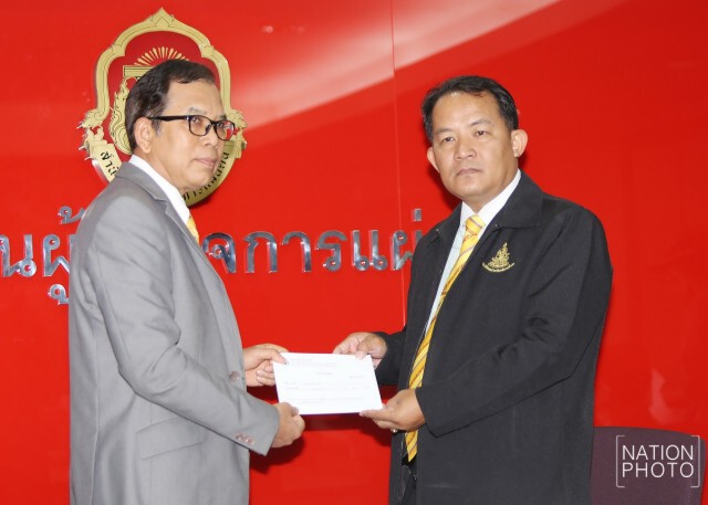 "ศรีสุวรรณ"  ร้อง "ป.ป.ช.-ผู้ตรวจการฯ" สอบ "บิ๊กติ๊ก" เซ็นตั้ง "ลูกชาย" เป็นทหาร