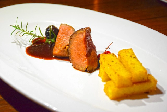 อร่อยปักหมุด : Attico @ Radisson Blu Plaza Bangkok