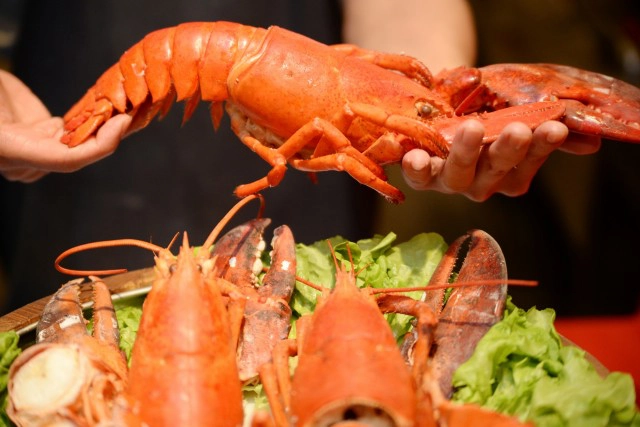 อร่อยปักหมุด  The Square @ Novotel Bangkok Siam Square