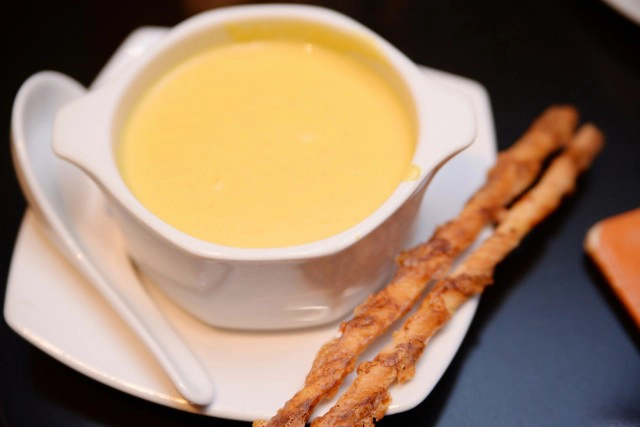 อร่อยปักหมุด  The Square @ Novotel Bangkok Siam Square