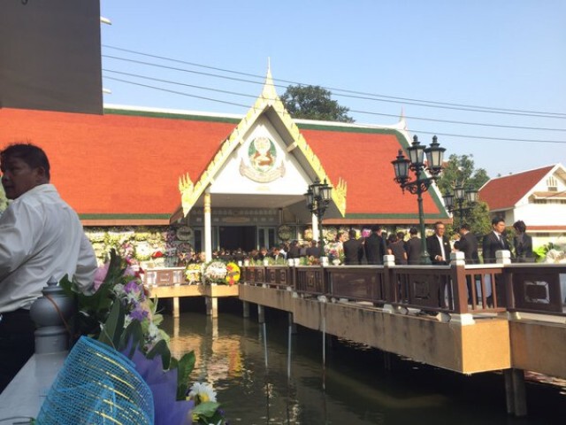 "สำนักพระราชวัง"  จัดเตรียมพิธีหลวงอาบศพ "บรรหาร"