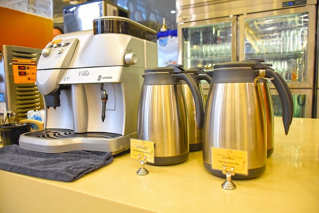 อร่อยปักหมุด : Man Kitchen by Chef Man ชั้น 1 อาคารออฟฟิศ Central World ปทุมวัน