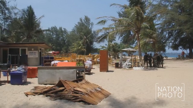 สนธิกำลัง 200 นาย รื้ออาคารหาดเลพัง-ลายัน
ผู้ครอบครองยันมีเอกสารสิทธิ