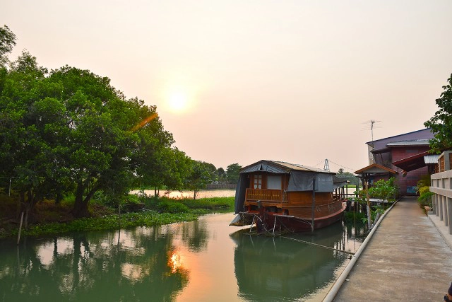 Chic-In  : กุลนที โฮมสเตย์ เอื่อยๆกับวิถึริมแม่น้ำนครชัยศรี บางเลน นครปฐม