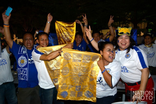 บรรยากาศเฉลิมฉลองแชมป์ประวัติศาสตร์ของทีม "จิ้งจอกสยาม"