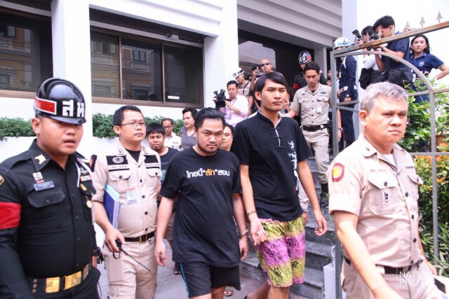 ศาลทหาร ให้ประกัน  คนละ 2 แสน "8 มือโพสต์"ผิดพรบ.คอมฯ