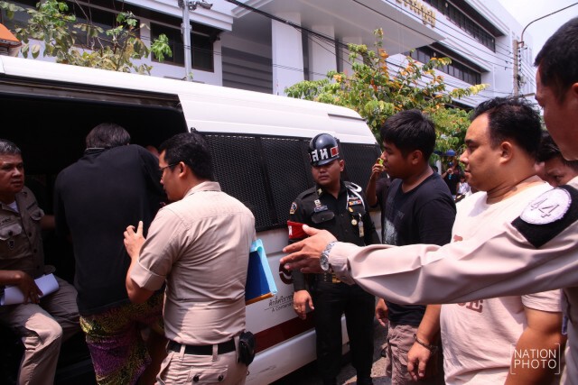 ศาลทหาร ให้ประกัน  คนละ 2 แสน "8 มือโพสต์"ผิดพรบ.คอมฯ