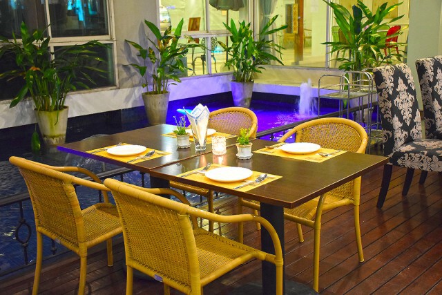 อร่อยปักหมุด : Le Bistro By Ruenrose (เลอ บิสโทร บาย เรือนรส) โครงการปัญญาวิลเลจ รามอินทรา