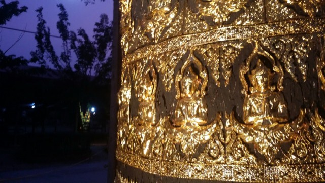 (พิษณุโลก) วัดจุฬามณี บวชต้นไม้ลายกนก แทนห่มจีวร