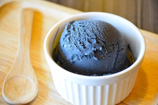 อร่อยปักหมุด : Rice Baga เบอเกอร์ข้าวฟิวชั่นสไตล์ญี่ปุ่น The Crystal Market เลียบทางด่วนรามอินทรา