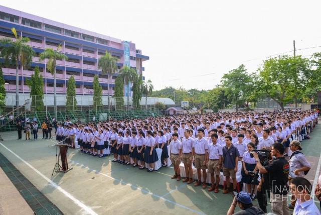 ขบวนรำลึกไปยังโรงเรียน "โยธินบูรณะ" แห่งใหม่