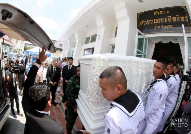 เคลื่อนศพ"บรรหาร" ไป"วัดป่าเลไลยก์วรวิหาร" ตั้งบำเพ็ญกุศล 100 วัน
