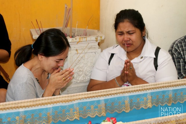 ครอบครัว-ลูกศิษย์ 2 ดร.ร่ำไห้ ภรรยาผู้ตายไม่ติดใจเอาความ
อโหสิกรรมให้"ดร.มือปืน"