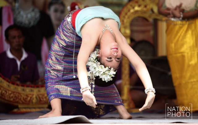 ลูกหลานเชื้อสายไทย-มอญ ร่ายรำศิลปะล้านนา