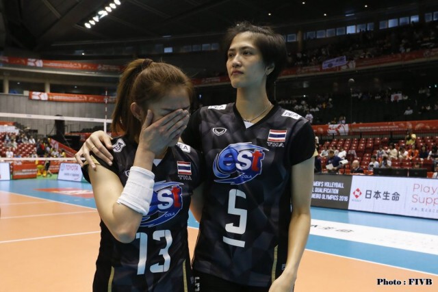 ตบสาวไทย...สู้สุดใจขาดดิ้น ชนะใจคนไทยทั้งแผ่นดิน