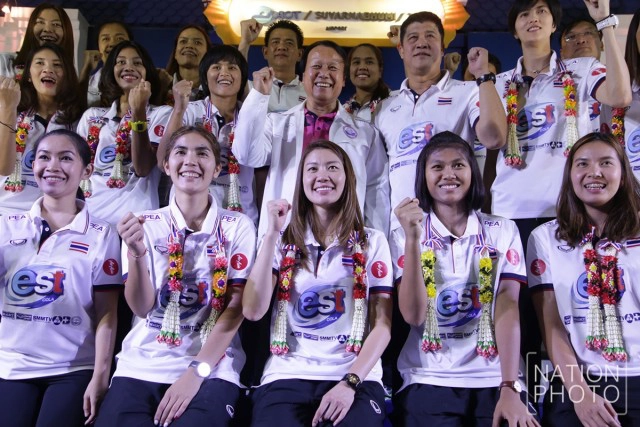 ขอต้อนรับตบสาวไทยกลับบ้าน ...อย่างเต็มภาคภูมิ!