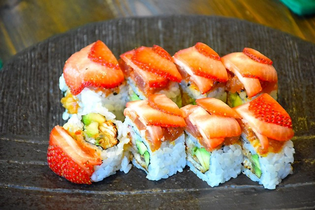 อร่อยปักหมุด : IN the mood for LOVE Sushi bar & Bistro เอกมัยซอย 1