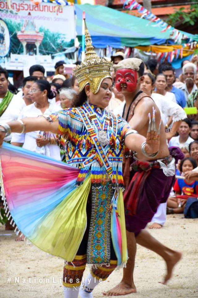 โนราโรงครูวัดท่าแค พิธีไหว้ครูและสืบสานวัฒนธรรม ขนบประเพณีของลูกหลานโนราวัดท่าแค จังหวัดพัทลุง