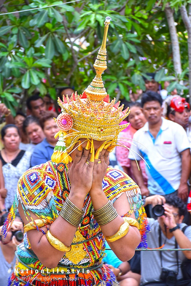 โนราโรงครูวัดท่าแค พิธีไหว้ครูและสืบสานวัฒนธรรม ขนบประเพณีของลูกหลานโนราวัดท่าแค จังหวัดพัทลุง