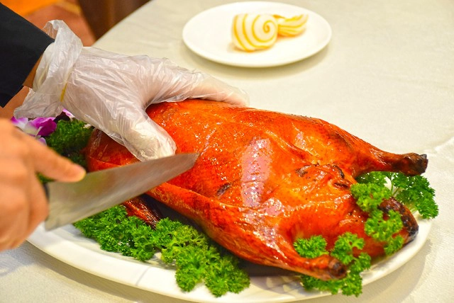 อร่อยปักหมุด : ห้องอาหารจีน หงเปา โรงแรมอมารี ประตูน้ำ