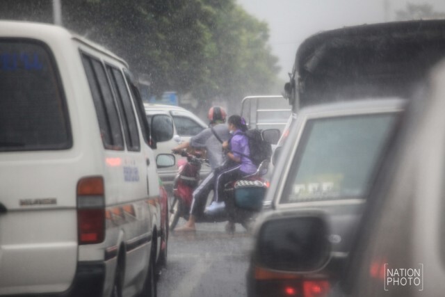 ฝนถล่มกทม.เช้านี้ กรมอุตุฯคาดตกทั้งสัปดาห์