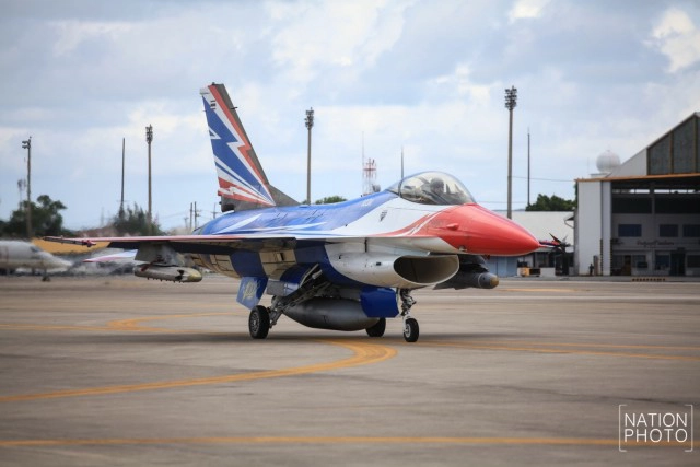 ฝูงบิน F-16 ลงจอดที่สนามบินอู่ตะเภา หลังเสร็จภารกิจฝึกรับมือสถานการณ์ ทางทะเล ร่วมทัพเรือ