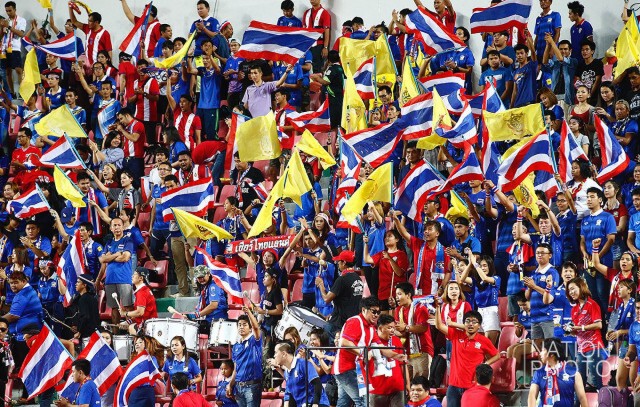 เชียร์ช้างศึก!รวมพลังบดจอร์แดน 2 ทุ่มวันนี้ 
"สมยศ"สั่งตร.เข้มตั๋วผี เจอจับแน่!