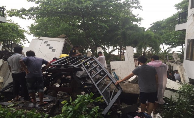 เกาะช้างฝนตกหนักดินทรุดตัวรีสอร์ทถล่มทับตาย1 ติดใต้ซาก6คน กู้ภัยเร่งช่วย