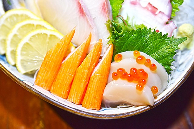 อร่อยปักหมุด : RockZeed ร้านอาหารครบเครื่องทั้งทะเล อีสาน ไทย จีน และญี่ปุ่น