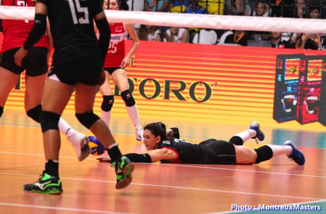คลิปไฮไลท์! สุดลุ้น ใจจะวาย
ตบสาวไทย ชนะ ตุรกี 3-2 เซ็ต เข้าชิง Montreux Volley Masters